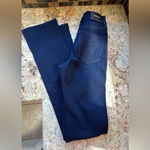 Express midrise flare, skyscraper jeans with a cute split at the ankles - Picture 2 of 8